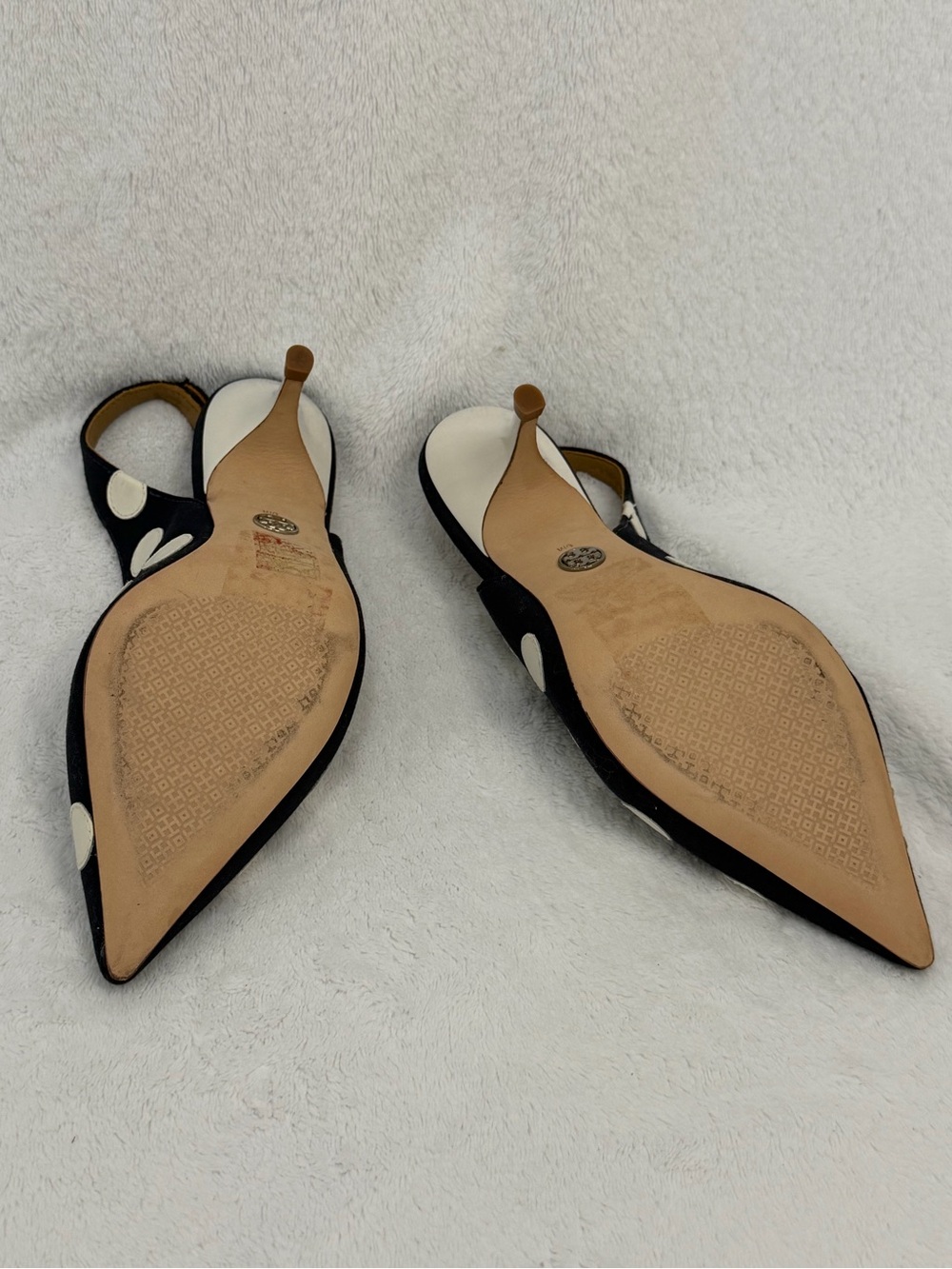 Tory Burch Polka Dot Slingback Heels Size 6M Navy White Pointed Toe Kitten Heel - Picture 11 of 16
